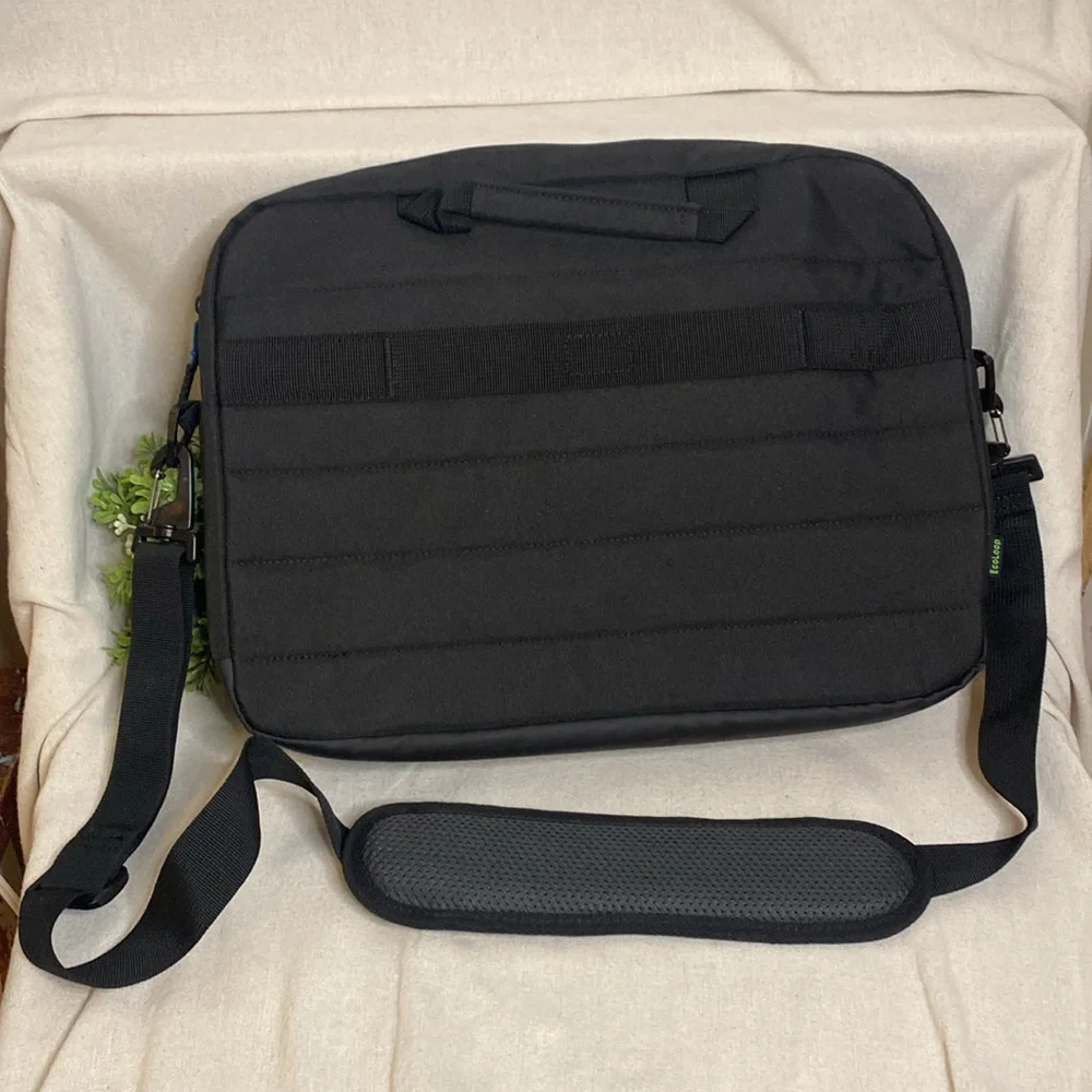 Dell PRO SLIM BRIEFCASE Fit Up to 15